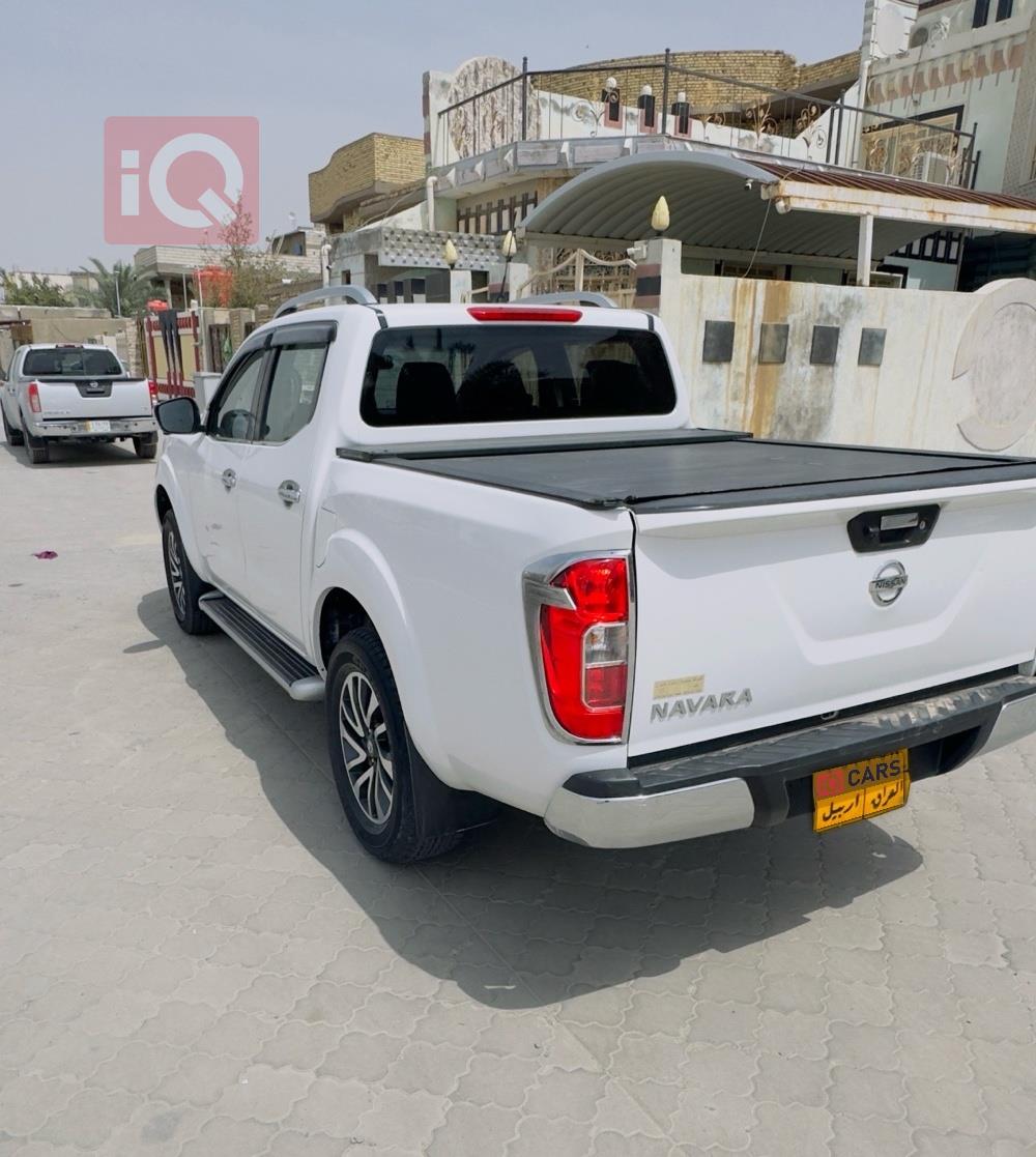 نيسان نافارا